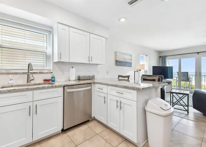 Apartamento Oceanfront Oasis With Private Elevator *
