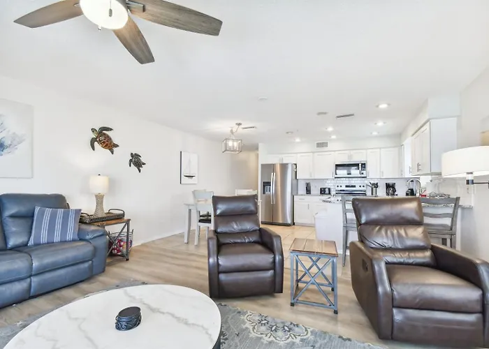 Apartamento Oceanfront Oasis With Private Elevator *