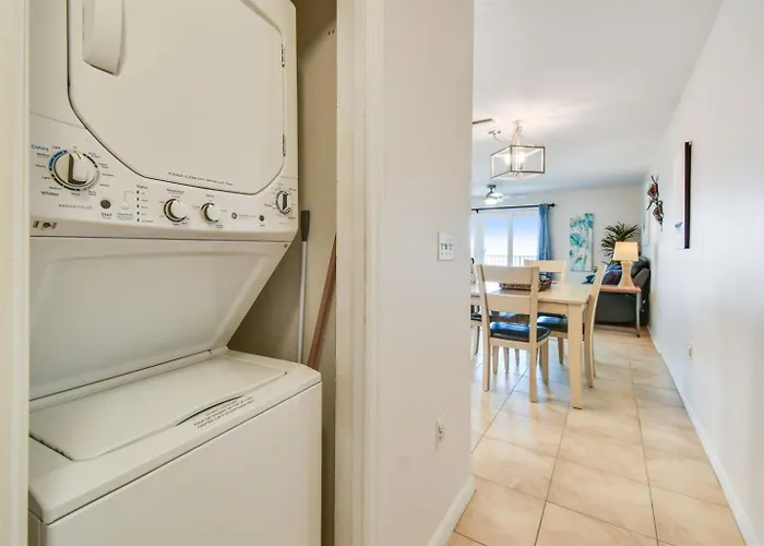 Apartamento Oceanfront Oasis With Private Elevator *